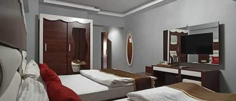 Luxury Triple Room