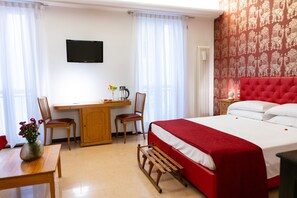 Deluxe Double or Twin Room, City View