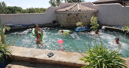 6/8-person house on private estate with swimming pool, playground and mini-farm