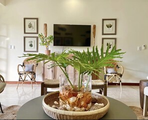 Interior - El Portillo Terrenas Amazing 2 BDM Luxury 🏖 Beach Apt Private Private Hot Tub! (El Limón)