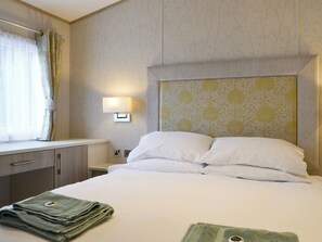 2 quartos, Wi-Fi de cortesia, roupa de cama