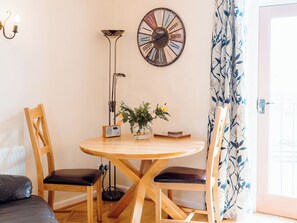 Dining - The Parlour - UK6717 (Lydstep, near Tenby)