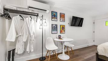 WiFi、ベッドシーツ