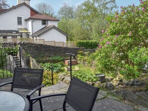 Terrace/patio - 2 bedroom accommodation in Windermere (Windermere)
