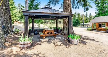 Ground-floor hiker's studio with mountain views & fast WiFi - dog-friendly