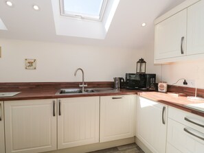 Cottage | Interior - The Cider Shed (Winscombe)