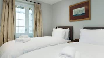 2 bedrooms, free WiFi, bed sheets