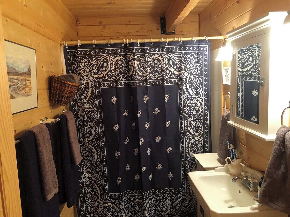 Baignoire, shampoing