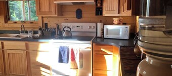 Beautiful Mountain Cabin near Tetons Yellowstone