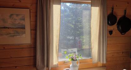 Beautiful Mountain Cabin near Tetons Yellowstone