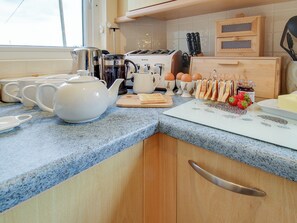 Lavavajillas, silla alta para bebés