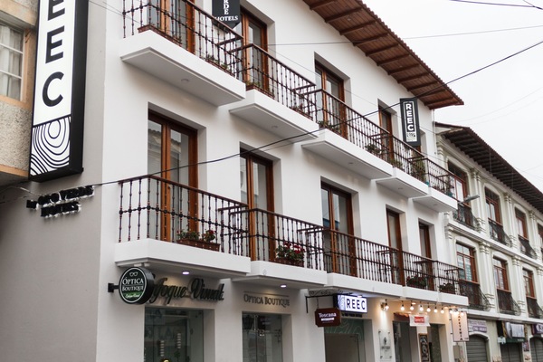 Fachada de la propiedad