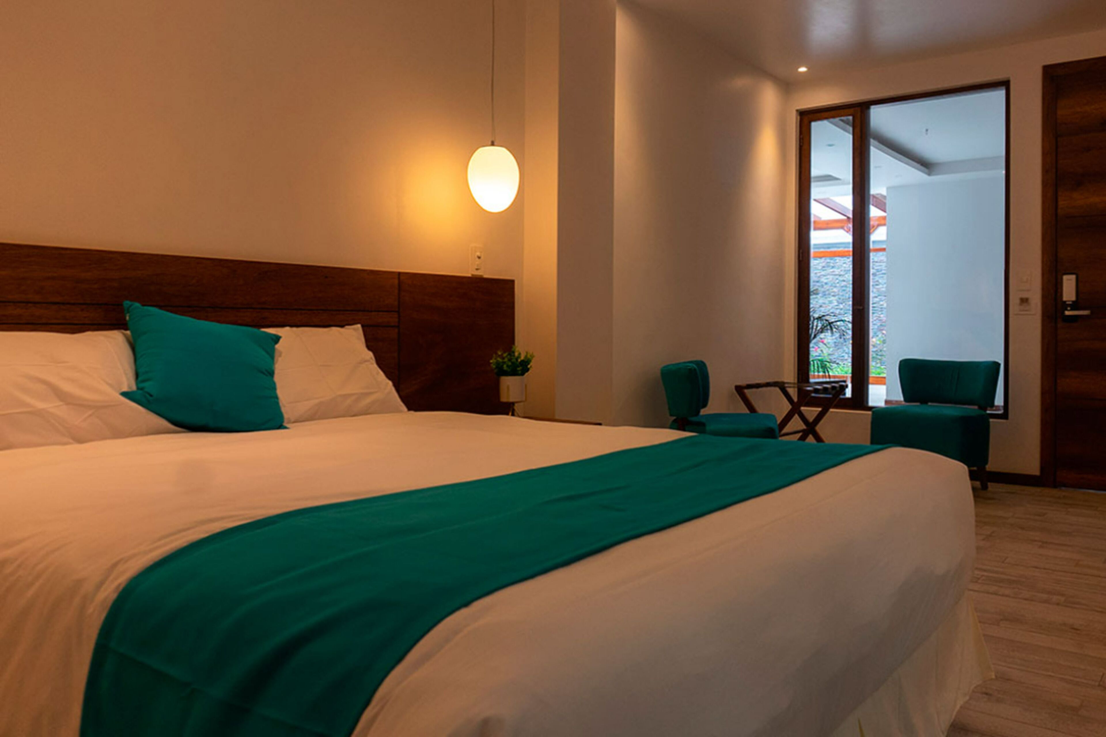 デラックス スタジオスイート | WiFi (無料)、ベッドシーツ