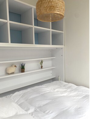 2 chambres, fer et planche à repasser, Wi-Fi gratuit, draps fournis