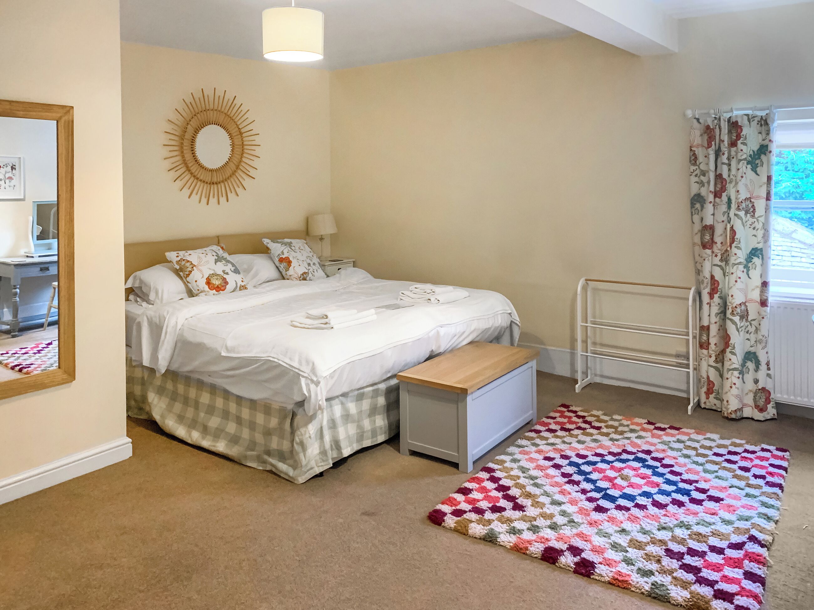 3 bedrooms, free WiFi, bed sheets