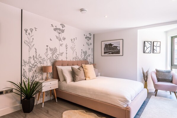 1 bedroom, iron/ironing board, Internet