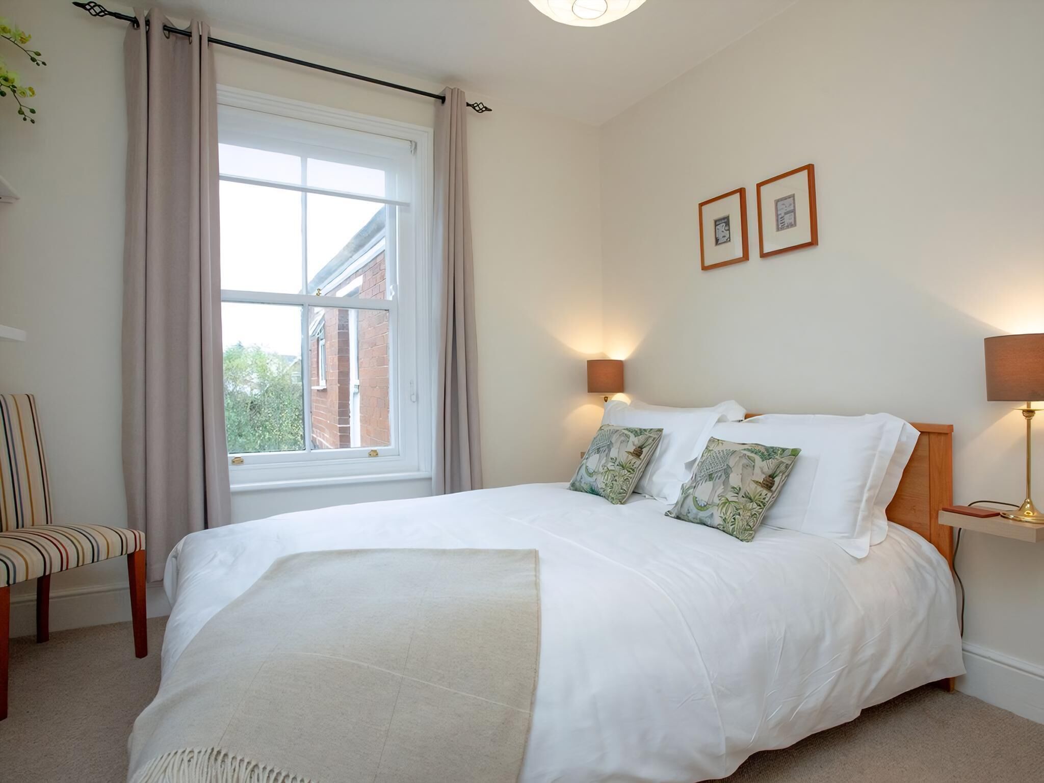 3 bedrooms, free WiFi, bed sheets