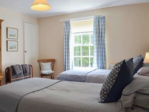 3 bedrooms, free WiFi, bed sheets