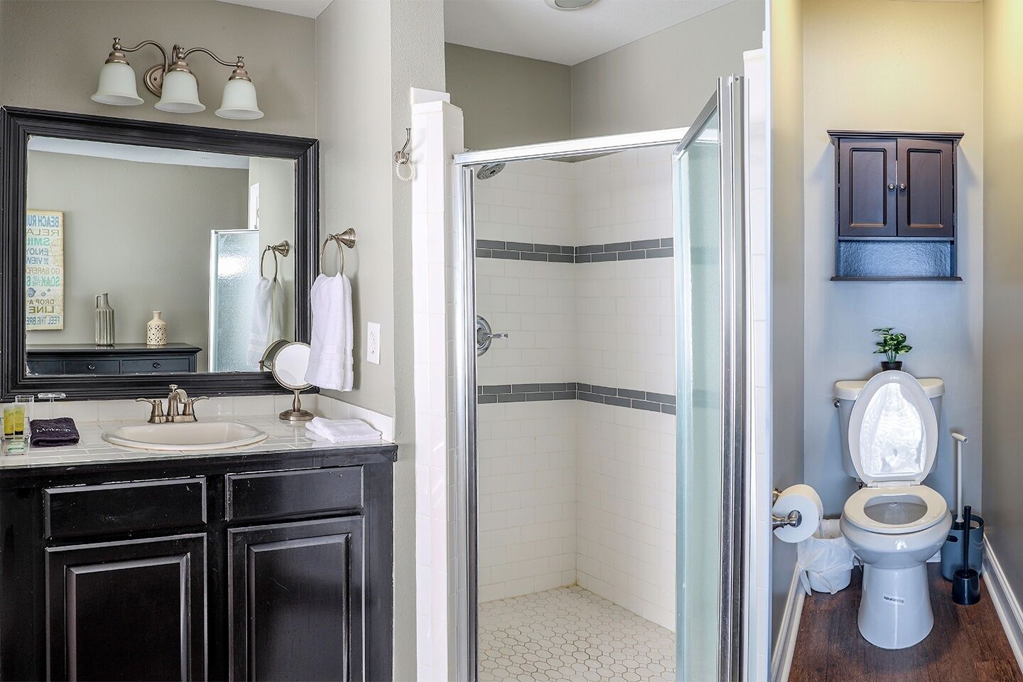 ヘアドライヤー、タオル