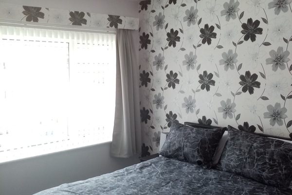 Double Room, Ensuite (1Bee) | Down comforters, memory foam beds, individually decorated