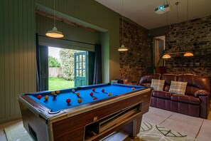 Spielezimmer