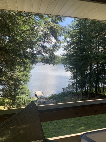 Boats n’ Slopes  ~4 season secluded cottage