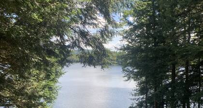 Boats n’ Slopes ~4 season secluded cottage