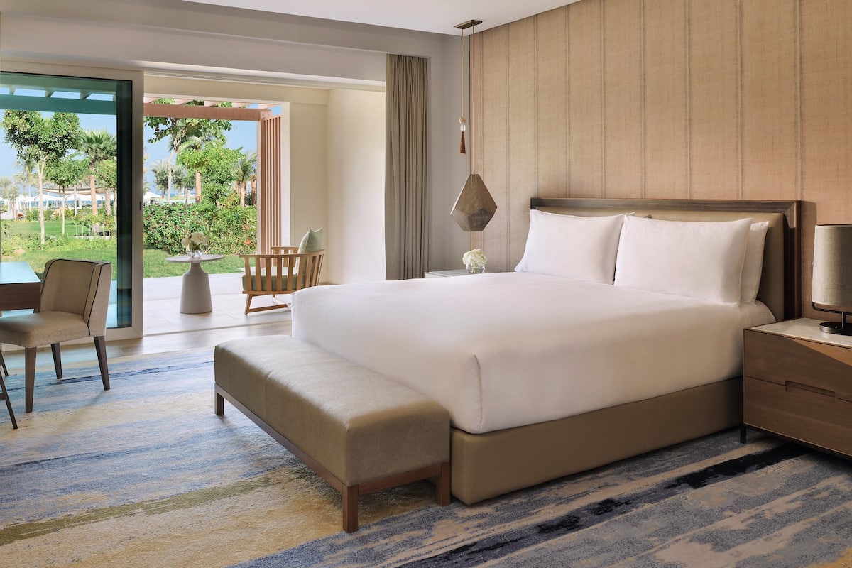 Suite, 1 kamar tidur, teras (Garden) | 1 kamar tidur, seprai premium, dan selimut bulu angsa