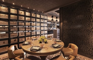 5 restaurants, breakfast, lunch, dinner served; Turkish cuisine
