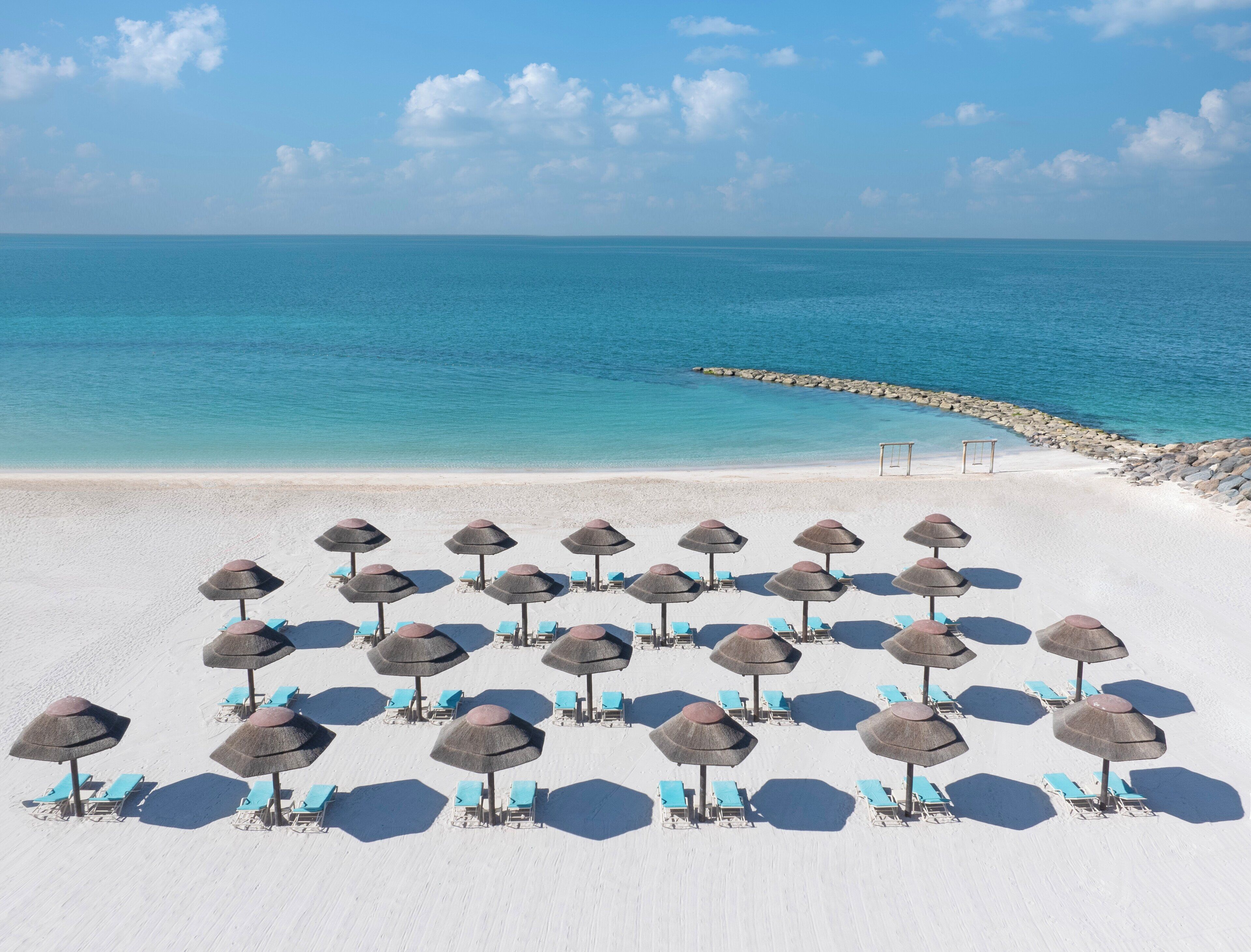 Private beach, white sand, beach bar, kayaking
