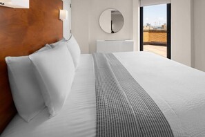 Room - The Beekman Tower, Trademark Collection by Wyndham (New York)