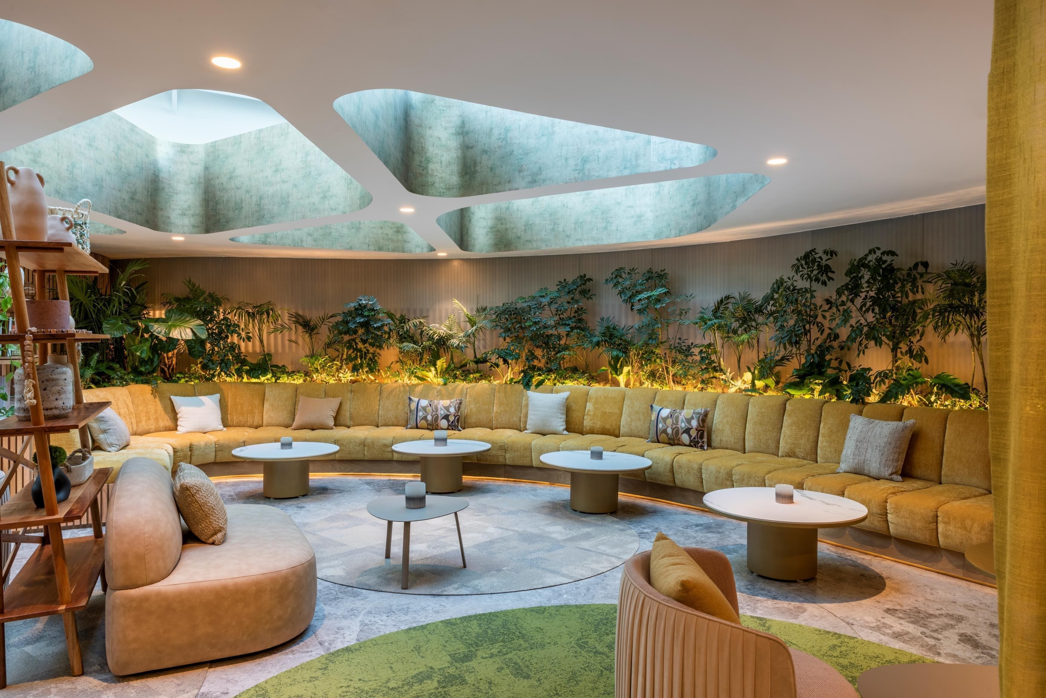 2 restaurants, local cuisine