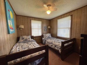 5 chambres, accès Internet