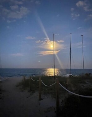 Sillas reclinables de playa, toallas de playa