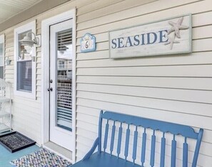 Exterior detail - Direct Ocean Views from your bed & screened-in deck.Pet friendly! 2br 2bth (Dewey Beach)