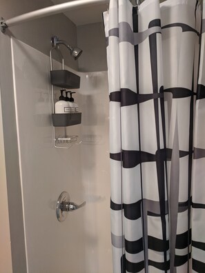 Shower, hair dryer, towels, soap - Restored school house turned creative flex space (Perham)