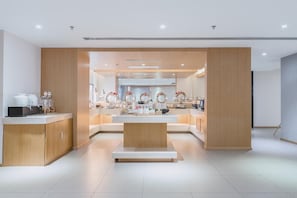 Dining - Ji Hotel (Shanghai Zhoupu Wanda Plaza) (Shanghai)