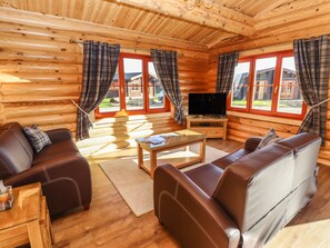 Cottage | Interior - Holly Lodge (Oakham)