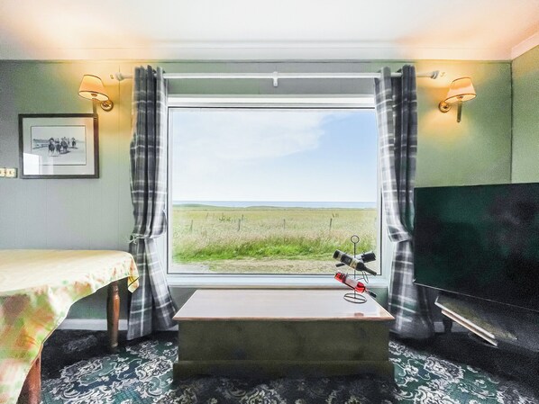 Interior - The view rivals anywhere, it’s amazing. (Reiss, near Wick)