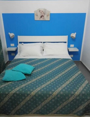 1 Schlafzimmer, Bügeleisen/Bügelbrett