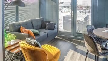 Room (Meerparel - Havenlodge De Dam) | Exterior