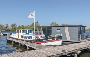 Room (Meerparel - Havenlodge De Dam) | Exterior