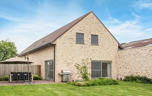House | Exterior