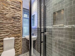 Bathroom - Littlecroft Windermere (Windermere)