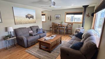 Älytelevisio, kirjoja