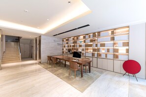 Lobby - Ji Hotel (Shanghai)