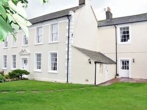 Exterior - 2 bedroom accommodation in Crosscanonby (Crosscanonby)