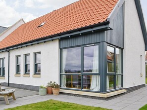 Exterior - A rural property based on a working farm with wood burner. (Linlithgow, near Edinburgh)