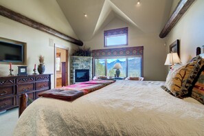 4 habitaciones, escritorio y wifi gratis