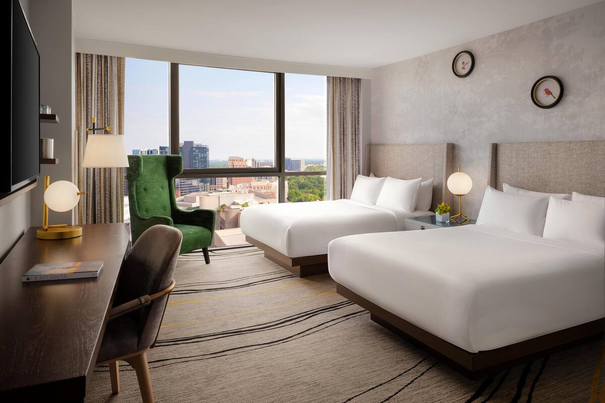 Premium bedding, down comforters, in-room safe, desk